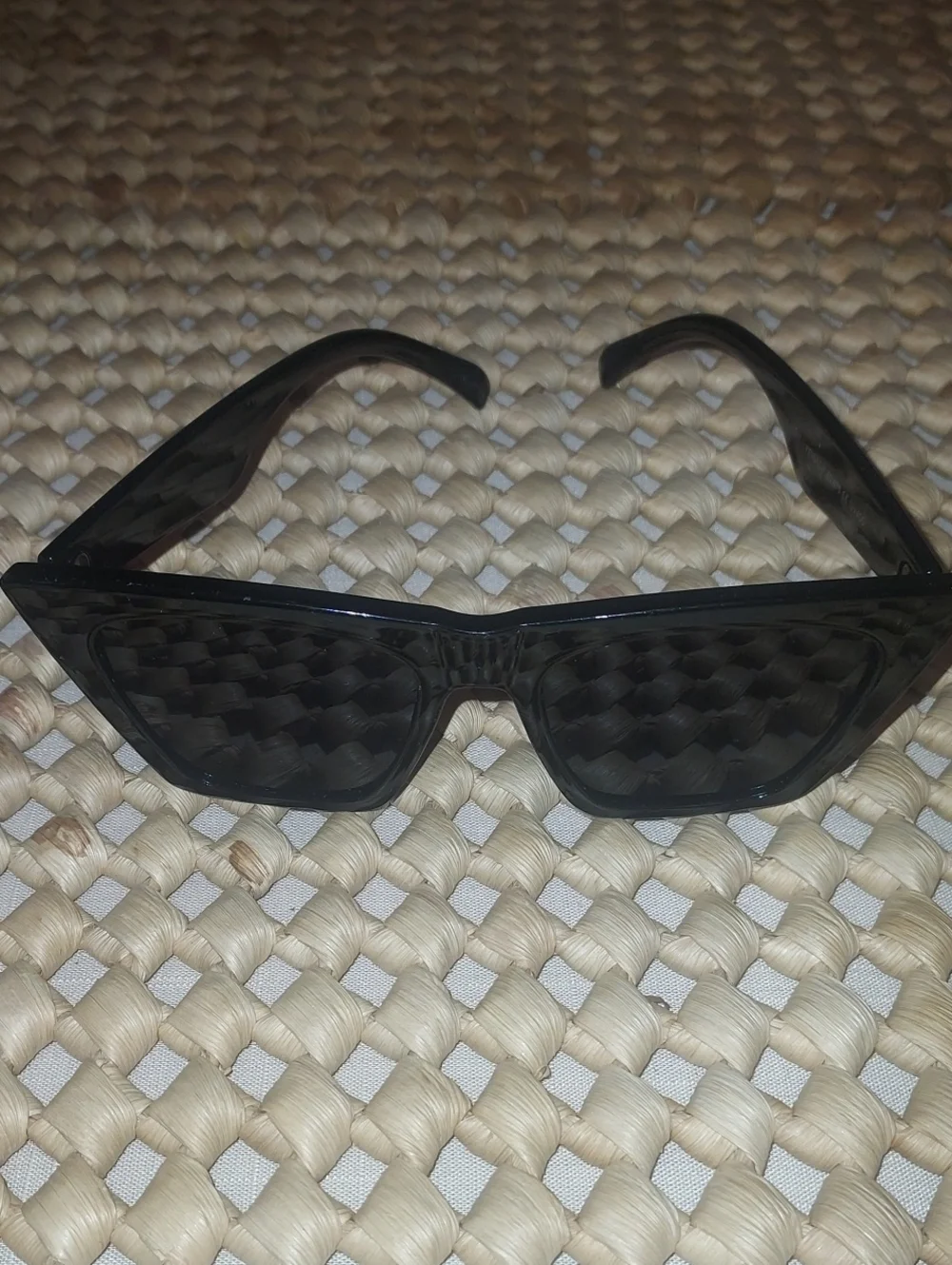 FEISDEY Sunglasses VTG